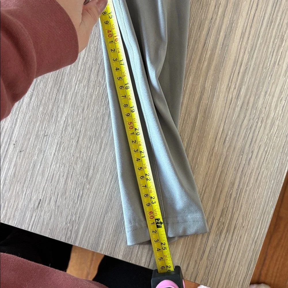 Gymshark Seamless High Waisted Leggings Light Blue Grey Tag Removed 25” Inseam - Picture 6 of 6